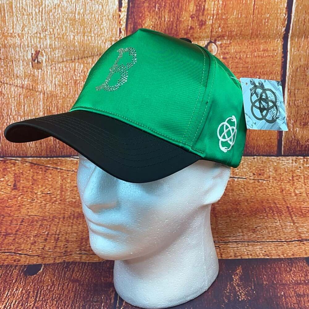 Reference Oak Crystals Boston Redsox Green Satin Black Mamba SnapBack Hat NWT